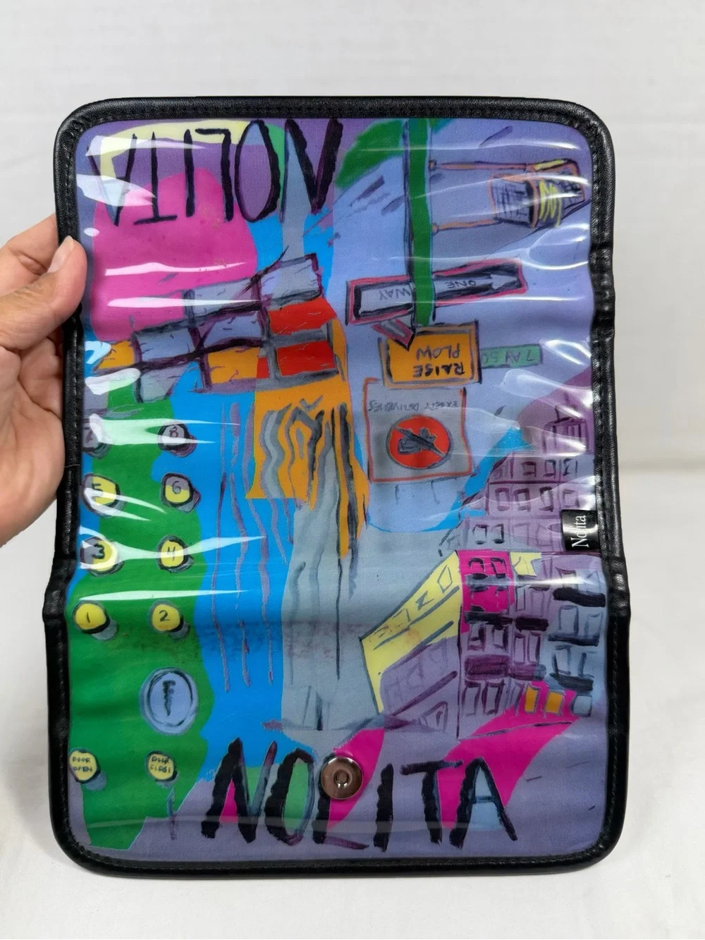 Vintage Nolita Colorful Graphic Clutch Wallet - Multicolor